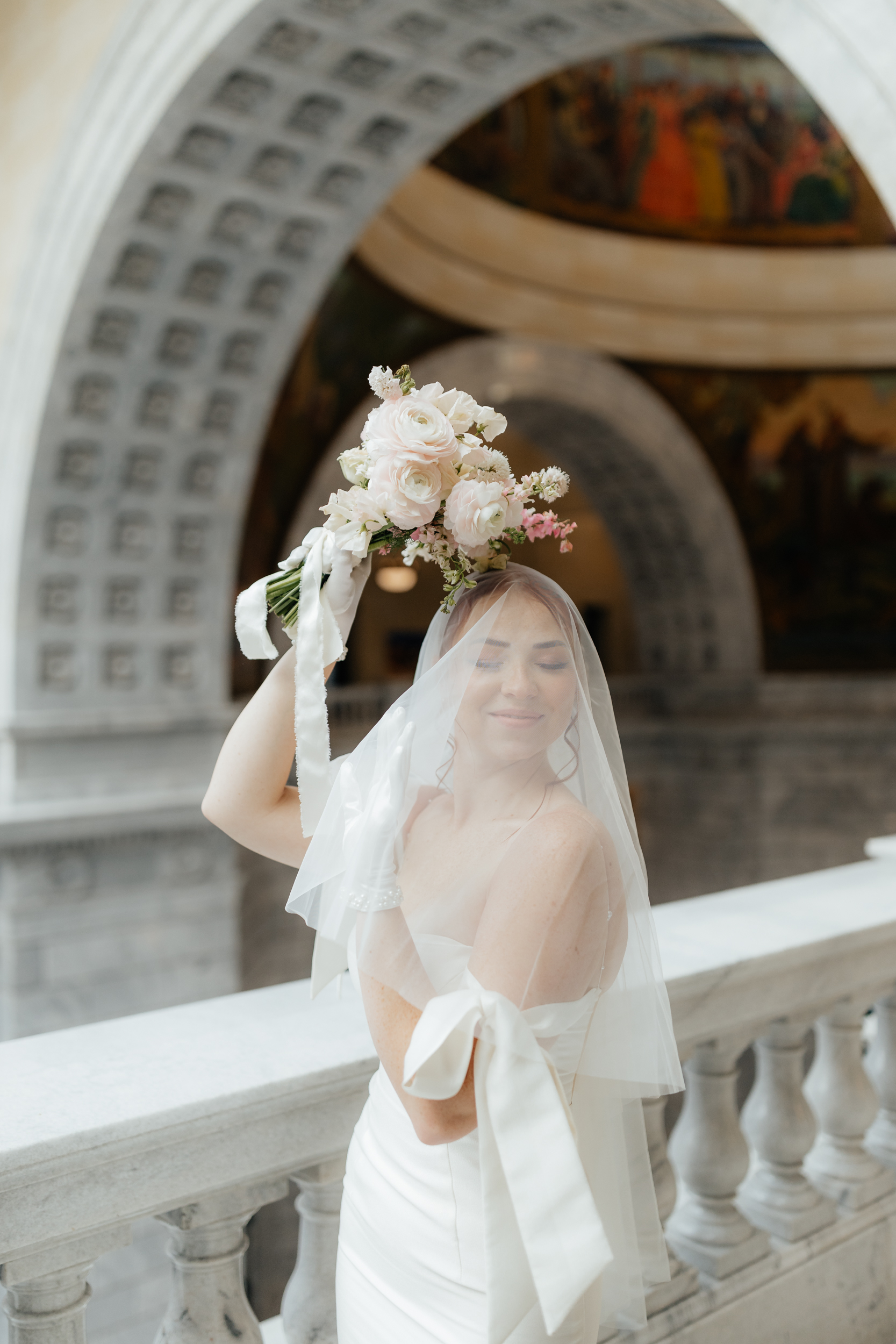 Bridal portrait with bouquet of flowers