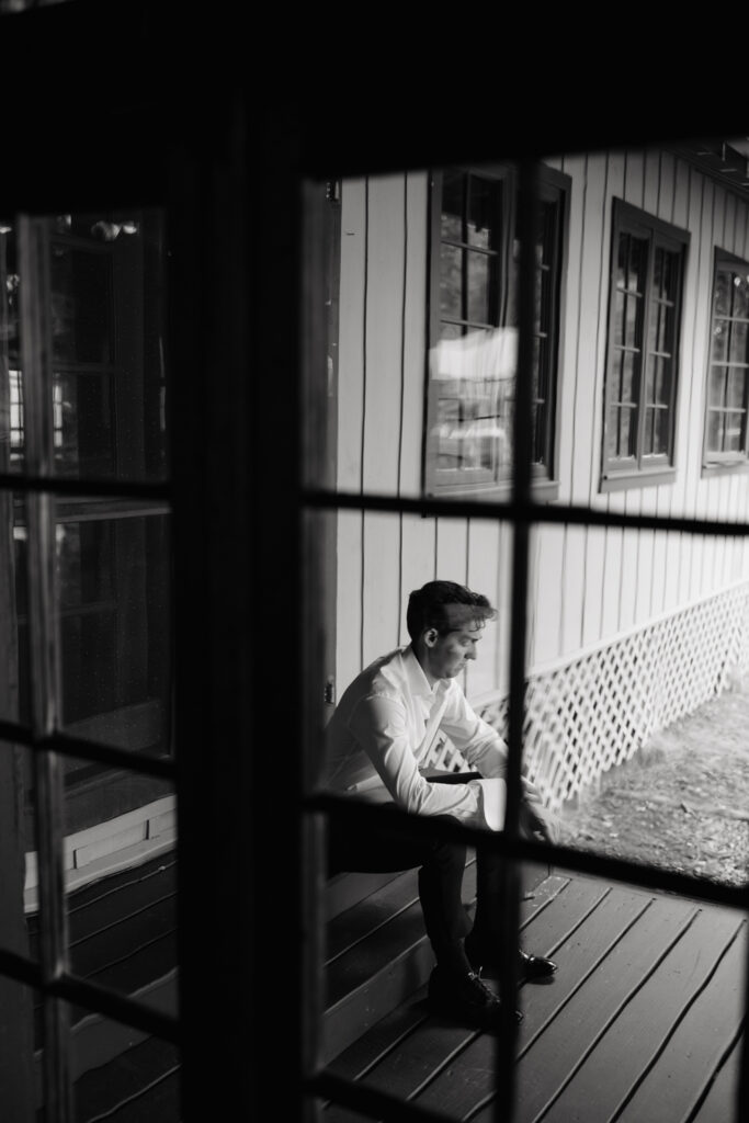 groom getting ready on his wedding day