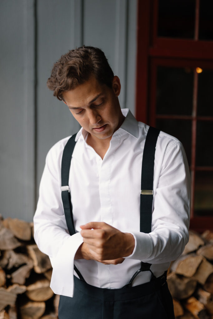 groom getting ready on his wedding day